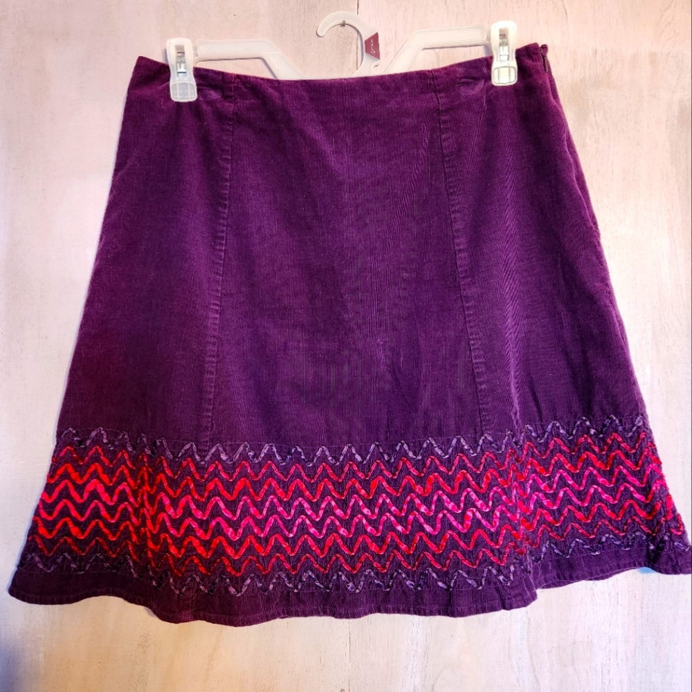 Corduroy Skirt, Size 10, Purple W/ Red to Pink Ribbon Embroidery Boho